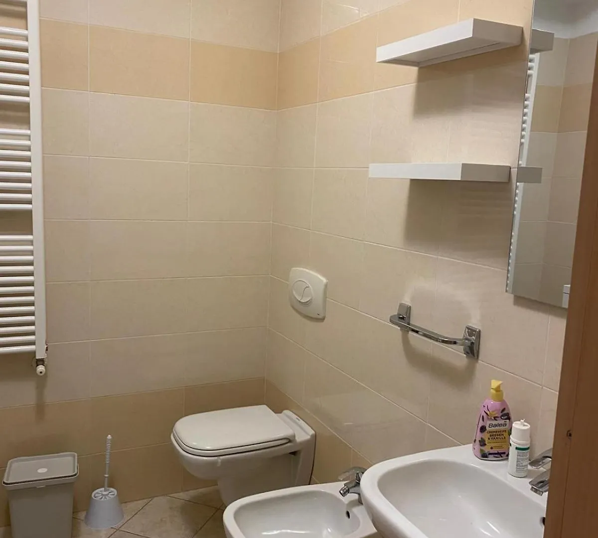 Alma Apartment Sirmione Włochy