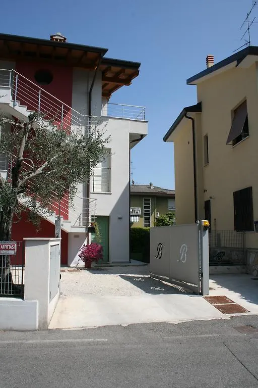 Alma Apartment Sirmione Włochy
