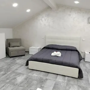 https://holiday-home-litteri-one.sicilyhotelsitaly.net