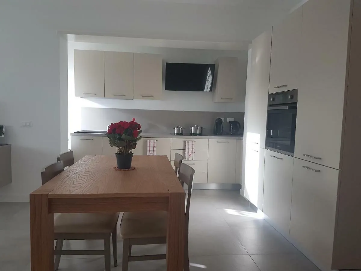 Alma Apartment Sirmione