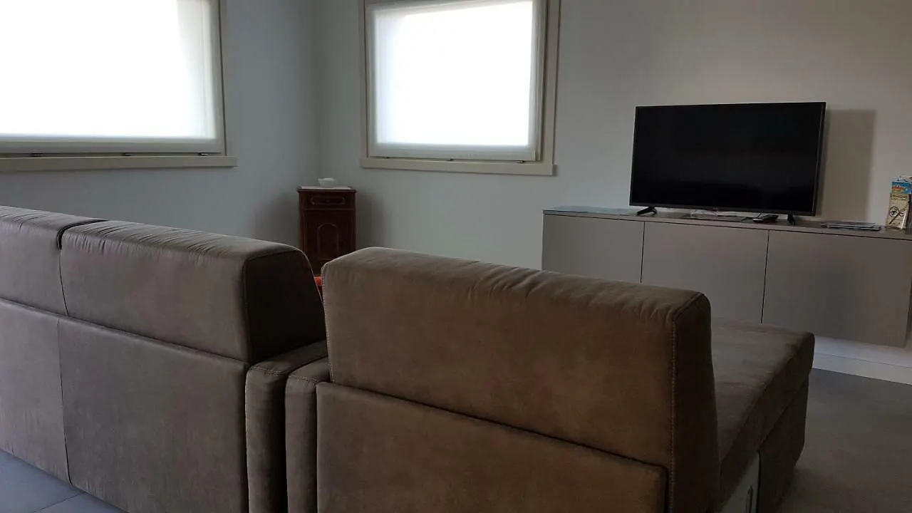 Alma Apartment シルミオーネ