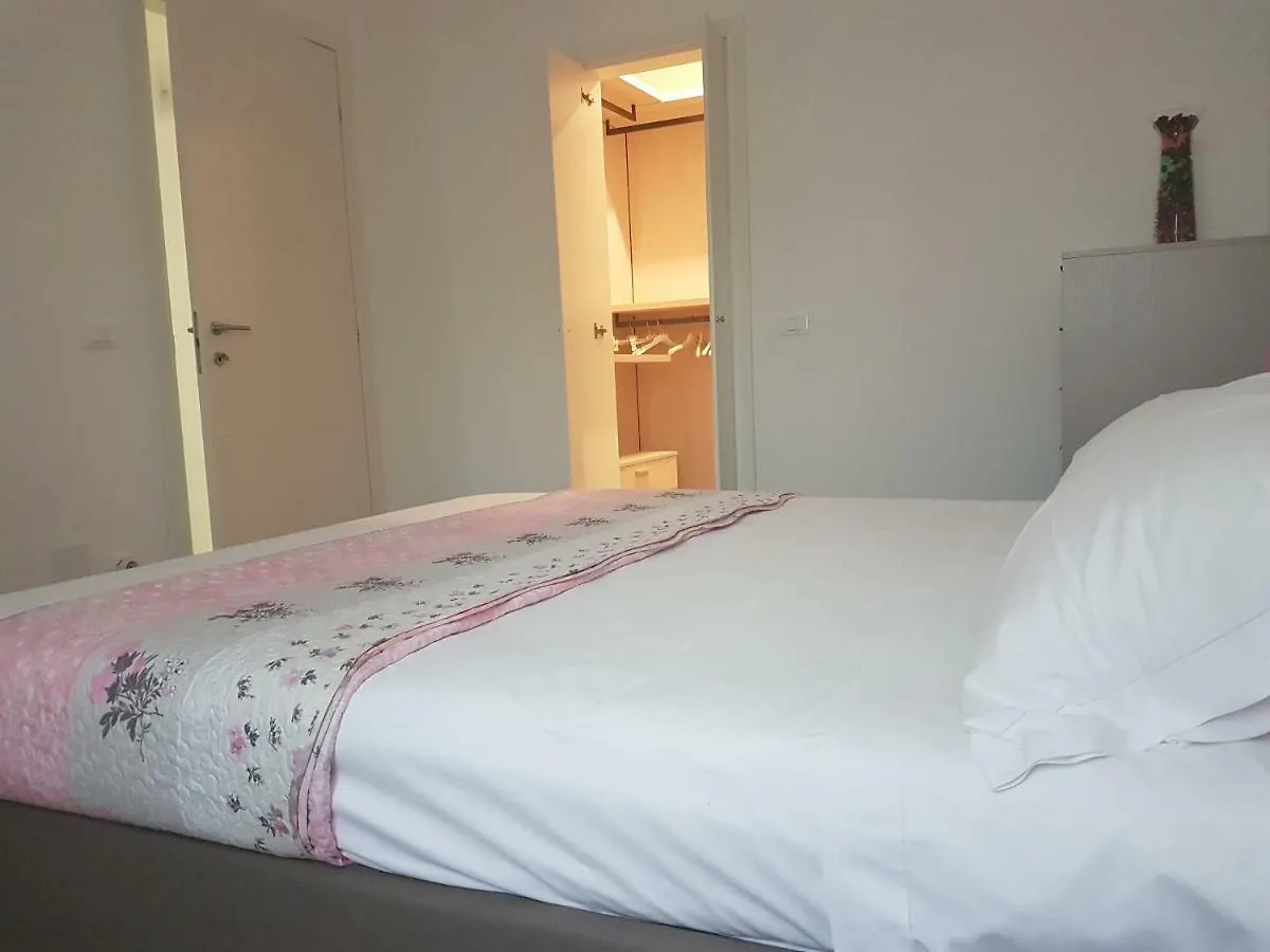 Alma Apartment Sirmione 0*,